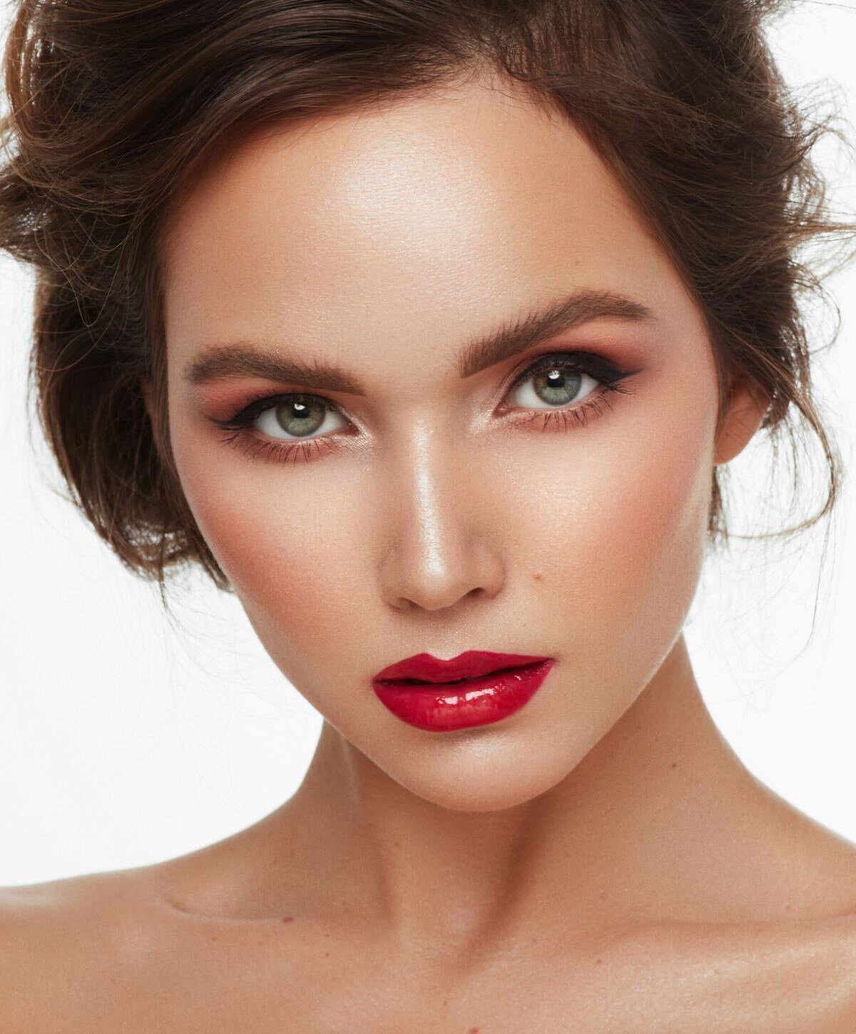 Miami female rhinoplasty model with red lipstick